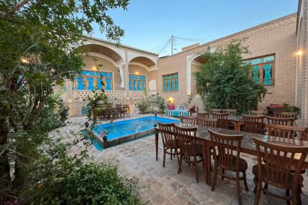 Eco-lodge in Kashan's historical context - Triple