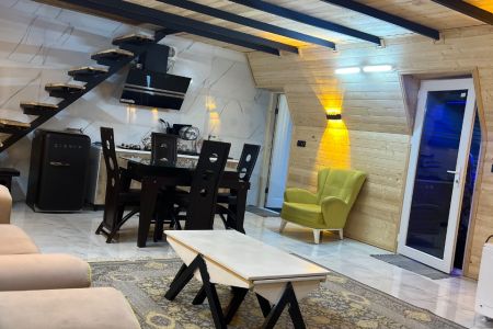 کلبه سوئیسی با جکوزی در لفور - نفت چال