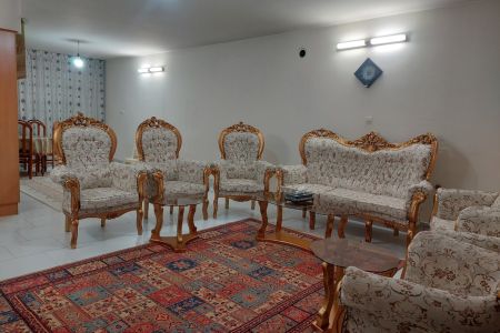 خانه مبله در اصفهان - نزدیک جی - همکف