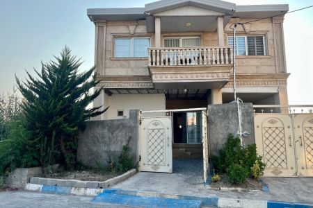 خانه ویلایی در محمودآباد - همکف
