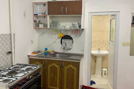 سوئیت در خیابان امام اسالم