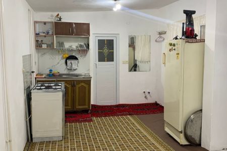 سوئیت در خیابان امام اسالم