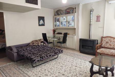خانه در خیابان طالقانی اصفهان - زیرهمکف