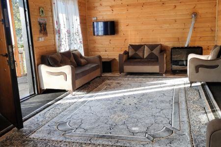 کلبه چوبی در طاهرگوراب - خانه کنار