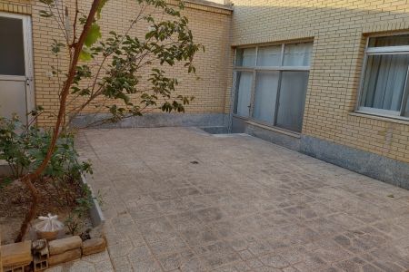 خانه مبله در اصفهان - نزدیک جی - همکف