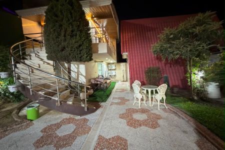 مجموعه اقامتی لب ساحل بندر انزلی