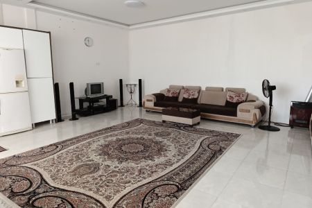 ویلا استخردار در چهارباغ - اوغلان تپه