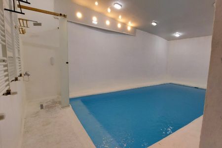 Villa with pool and traditional design in Chamzin Saman