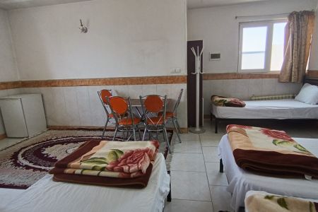 سوئیت نزدیک حرم در قم - ۵ تخته