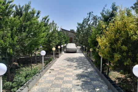 ویلا در شهرک کامرانیه چهارباغ