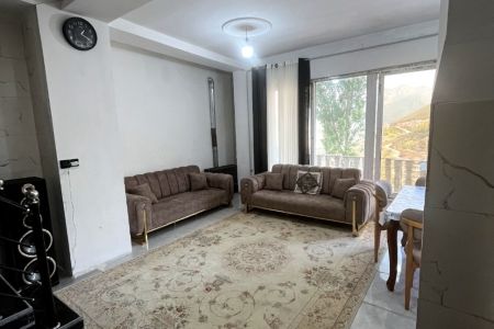خانه دوبلکس با حوضچه آبگرم در رینه لاریجان