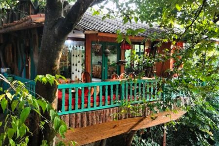 Stone cottage for rent in Galoogah - Tirtash