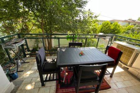 Suite with a yard in Khorramabad, Tonekabon