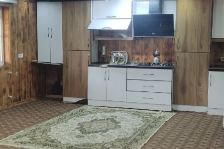 ویلا با معماری چوبی نزدیک ساحل حسین آباد