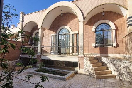 خانه ویلایی در ابوزیدآباد - حسین آباد - همکف