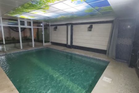 ویلا استخردار در چهارباغ - ملک آباد