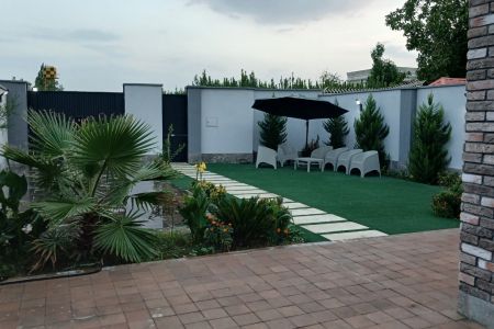 ویلا استخردار در چهارباغ - محمدآباد افشار