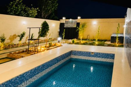 خانه ویلایی استخردار در چهارباغ - ملک آباد