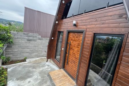 کلبه سوئیسی بالکن دار در بابلکنار - درازکلا