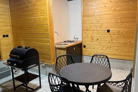 کلبه سوئیسی با جکوزی در کتالم - دشت جلم