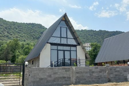 کلبه سوئیسی در چالوس - زوات شرق