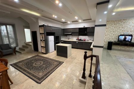 ویلا دوبلکس با استخر و جکوزی در احمدآباد