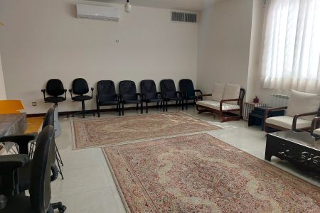 خانه مبله نزدیک بلوار امیرکبیر شیراز - همکف