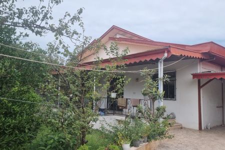 خانه ویلایی با وان جکوزی در بندرانزلی - بشمن