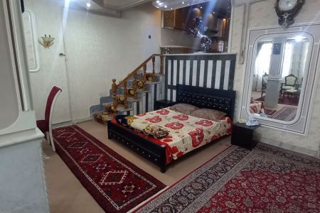 سوئیت نقلی نزدیک میدان ارغوان - طبقه دوم