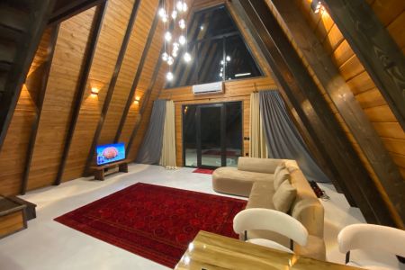 کلبه سوئیسی در چالوس - اکبرآباد