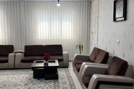 خانه مبله در همدان - کوی جنت - طبقه دوم