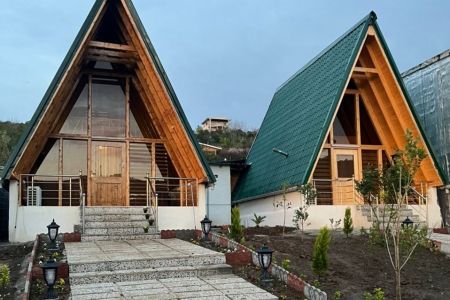 کلبه سوئیسی استخردار در مرزیکلا