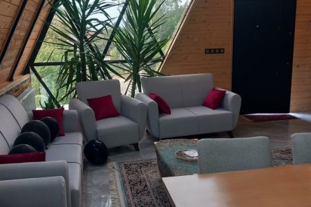 کلبه‌سوئیسی‌ با جکوزی در‌چابکسر - سیاهکل‌رود