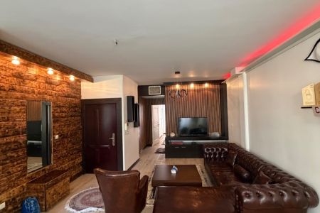 خانه مبله نزدیک بلوار سعادت آباد - طبقه دوم