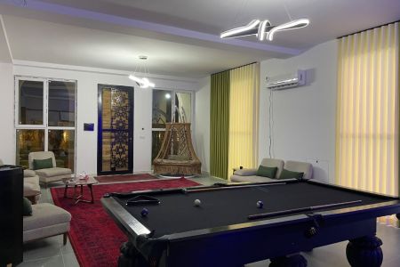 ویلا استخردار در چهارباغ - عرب آباد خسروی