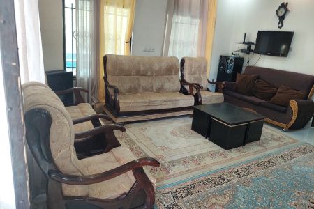 ویلا استخردار در چهارباغ