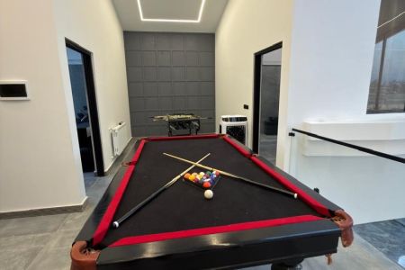 ویلا استخردار در آغچه حصار چهارباغ - ۴ خواب