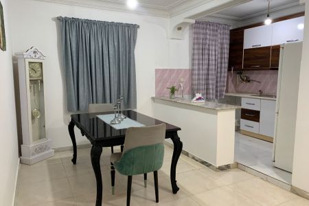 خانه مبله در میدان فرزانه رشت - طبقه ۲