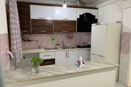 خانه مبله در میدان فرزانه رشت - طبقه ۲