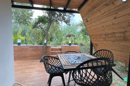 کلبه سوئیسی در چمستان - رمشی