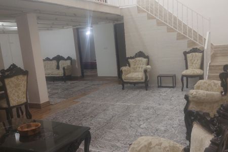 خانه مبله در اردل - طبقه همکف