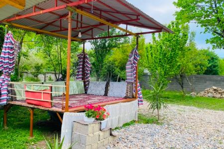 سوئیت حیاط دار در فومن - خانه وانه