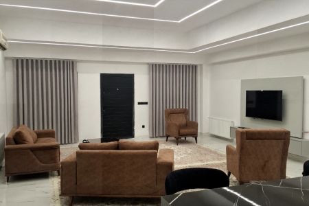 ویلا با استخر سرپوشیده در کتالم رامسر