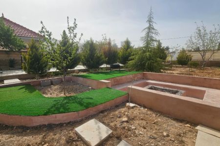 ویلا استخردار در شیراز - حسین آباد