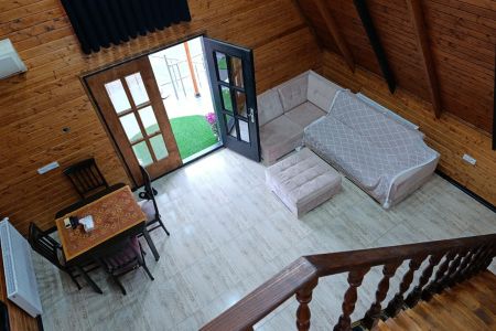 کلبه سوئیسی استخردار در فرح آباد - حمید آباد