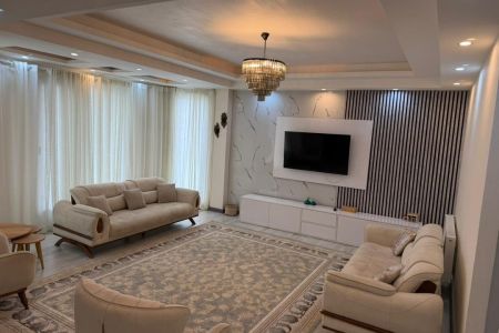 ویلا استخردار در تولم شهر - نوخاله اکبری