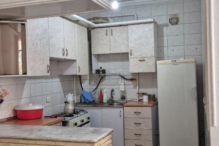 سوئیت در خیابان شهریار تبریز  - همکف