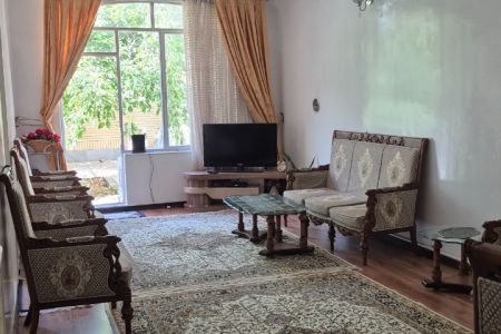 سوئیت در خیابان شهریار تبریز  - همکف