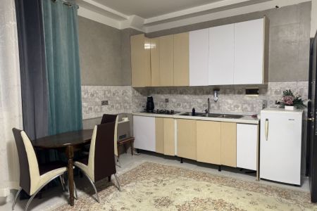 سوئیت بالکن دار در آریاتپه فندقلو - طبقه ۳