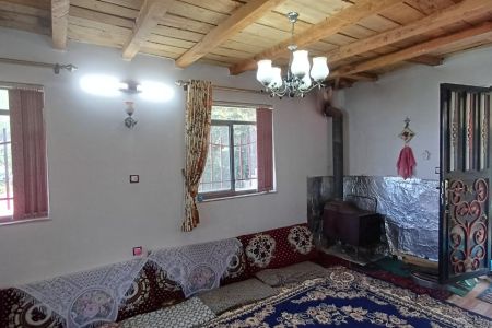 خانه ویلایی در جاده دالخانی - ایزکی - همکف